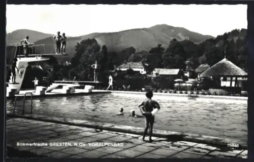 AK Gresten /N.-Ö., Voralpenbad mit Sprungbrett