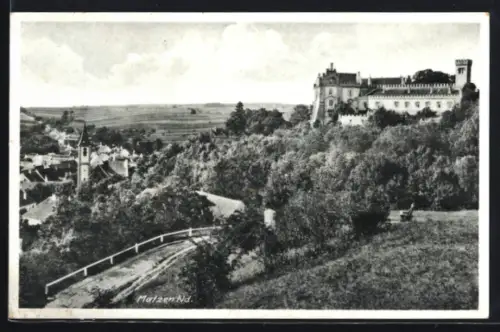 AK Matzen /Nd., Schloss im Ort