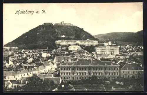 AK Hainburg a. D., Panorama mit Burg und Stadt
