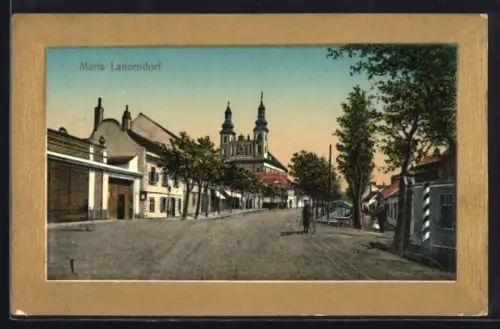 AK Maria Lanzendorf, Strassenansicht mit Kirche