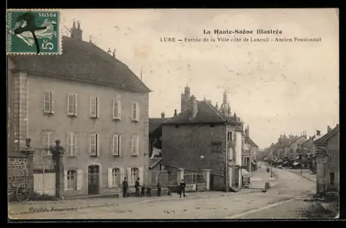 AK Lure /Haute-Saône, Entrée de la Ville côté de Luxeuil, Ancien Pensionnat