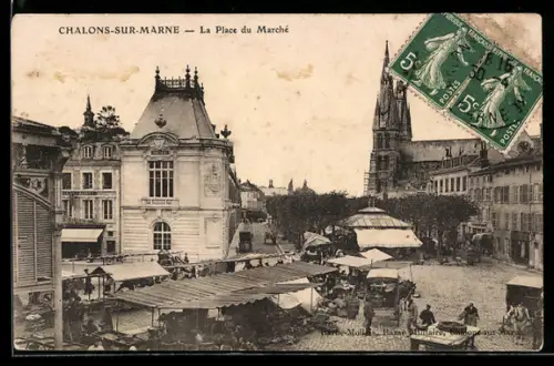 AK Chalons-sur-Marne, La Place du Marche