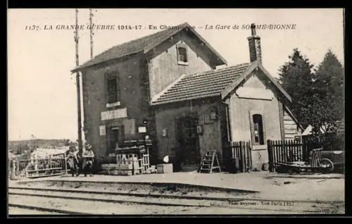 AK Somme-Bionne /Champagne, La Gare, La Grande Guerre 1914-17