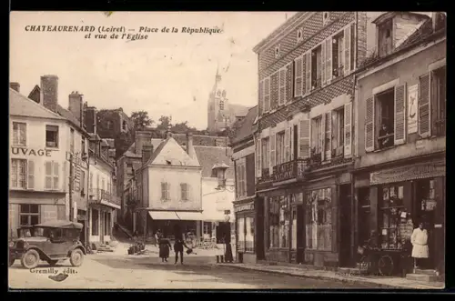 AK Chateaurenard /Loiret, Place de la République et vue de l`Eglise