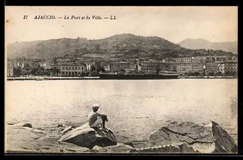 AK Ajaccio, Le Port et la Ville