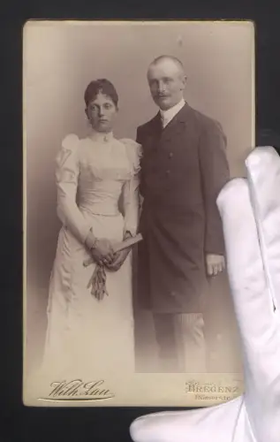 Fotografie Wilh. Lau, Bregenz, Erzh. Louise Antoinette Mari und Prinz Friedrich August v. Sachsen zu ihrer Trauung 1891