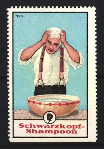 Reklamemarke Schwarzkopf-Shampoon, Mann wäscht Haare in Schüssel