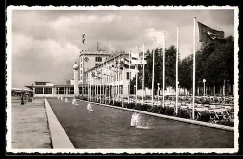 AK Frankfurt am Main, Flughafen Rhein-Main, Hauptgebäude mit Restaurant
