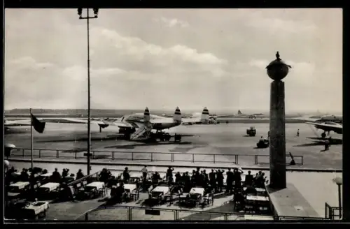 AK Frankfurt /Main, Flughafen, Flugzeug der TWA