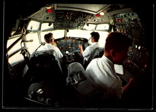 AK Passagierflugzeug Boeing B 727 B Europa Jet, Blick in das Cockpit mit Pilot, Co-Pilot und Navigator