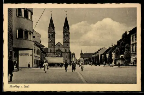 AK Marburg a. Drau, Gasthof mit Blick auf die Kirche