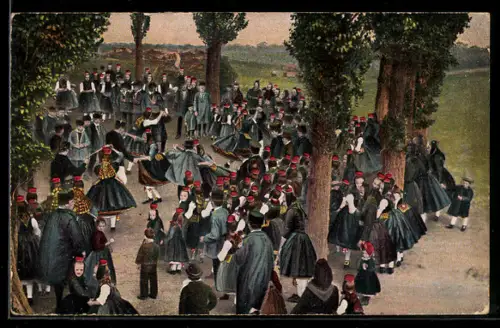 AK Schwalm, Schwälmer Kirmes, Tanzpaare in hessischer Tracht