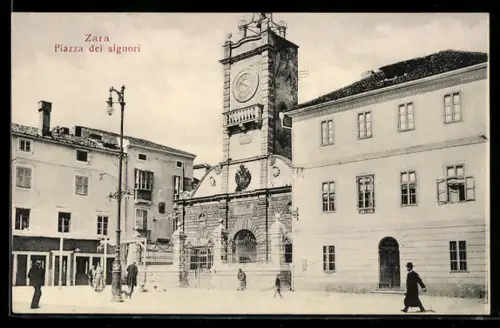 AK Zara, Piazza dei signori