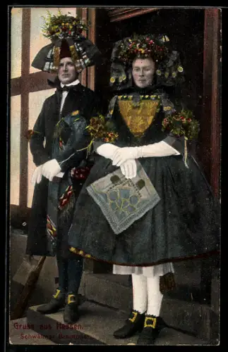 AK Brautpaar in hessischen Trachten nach der Trauung