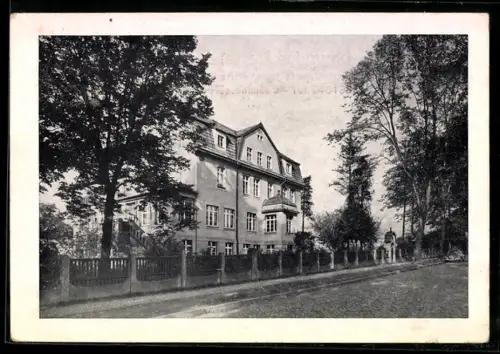AK Einbeck, Freimaurer-Altersheim von der Strasse gesehen