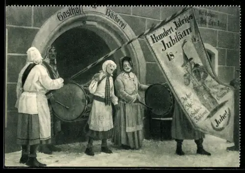 AK Bad Aussee, 100-jähriges Jubiläum vom Faschingsverein vor Gasthof und Bäckerei