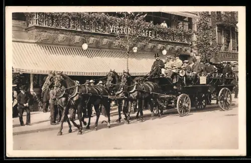AK Berlin, Fremden-Rundfahrt m. Pferdekutsche