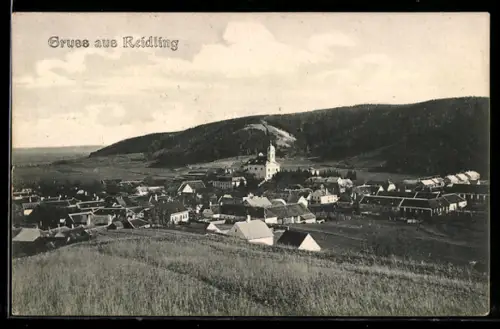 AK Reidling, Panorama mit Kirche und Häusern
