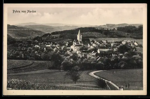 AK Pyhra, Panorama mit Ort und Kirche