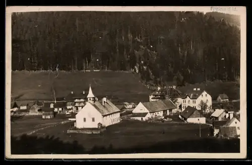 AK Frein a. d. M., Panorama mit Kirche und Gehöften