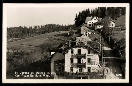 AK St. Corona am Wechsel, Hotel Wien, Inh. Karl Puzandl, Ortsansicht am Hang