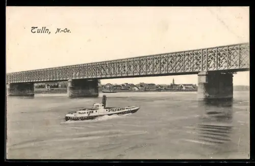 AK Tulln /N.-Ö., Brücke, Passagierschiff, Ortsansicht