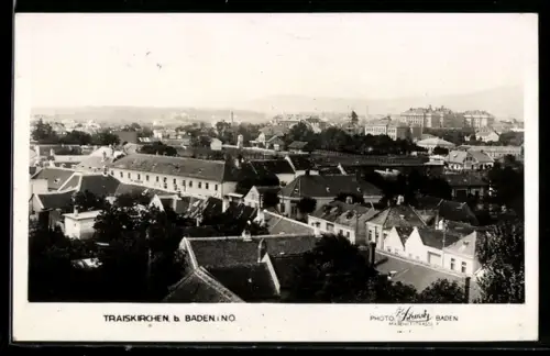 AK Traiskirchen b. Baden, Panorama mit Kirche
