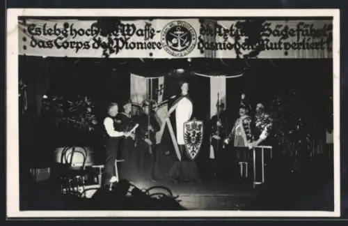 Foto-AK Flensburg, Corps der Pioniere, Kam. eh. Pioniere v. Flensburg