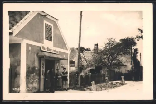 Foto-AK Sassendorf, Marie Walter Handlung