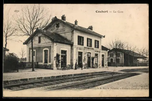 AK Coubert, La Gare