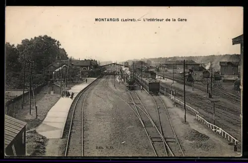 AK Montargis, L`Interieur de la Gare