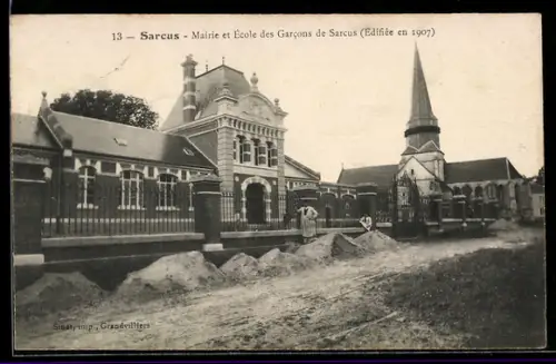 AK Sarcus, Mairie et Ecole de Garcons de Sarcus