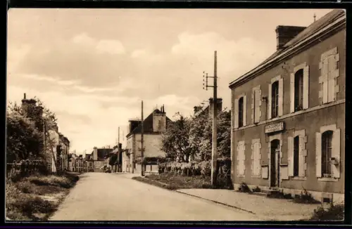 AK Couptrain /Mayenne, La Gendarmerie