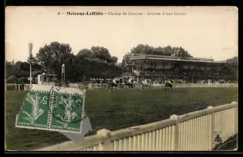 AK Maisons-Laffitte, Champ de Courses, Arrivée d`une Course