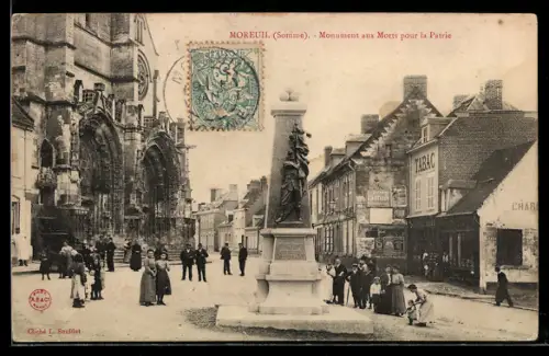AK Moreuil, Monument aux Morts pour la Patrie