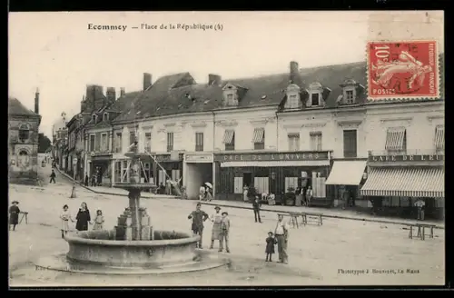 AK Ecommoy, Place de la République
