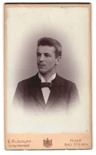 Fotografie E. Rudolph, Hof, Bad Steben, Porträt des jungen Mannes Karl