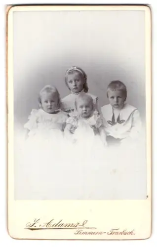 Fotografie L. Adams, Zimmern-Trarbach, Portraits der Geschwister Eva, Ernst, Martha und Mathilde Müller
