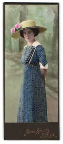 Fotografie Alfred Schurig, Hof a. S., Luitpoldstrasse 37, Portrait der Frau Else Schurig, 1913