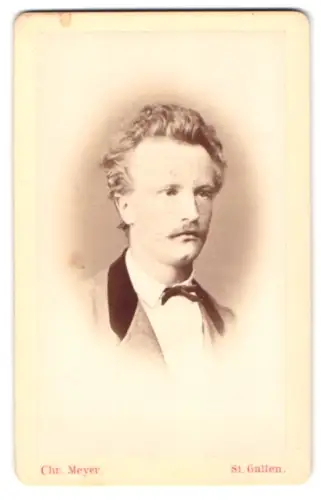 Fotografie Chr. Meyer, St. Gallen, Linsebühlstrasse, B. Bellator mit Schnurrbart