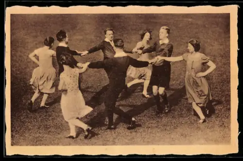 AK Berlin, Postvierer, getanzt von der Jung-Märkischen Tanzschar