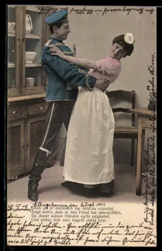 AK Hübsches Dienstmädchen tanzt mit Soldat in Husarenjacke