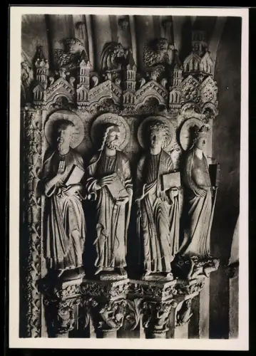 Foto-AK Deutscher Kunstverlag, Nr. Pn 7: Paderborn, Dom, Paradiesportal: Apostel u. Heilige um 1250