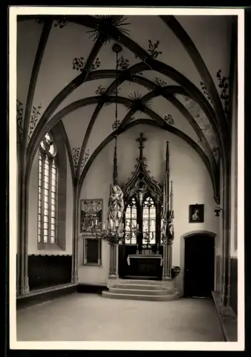 Foto-AK Deutscher Kunstverlag, Nr. 10: Kiedrich /Rheingau, Michaelskapelle, Innenraum mit Altar