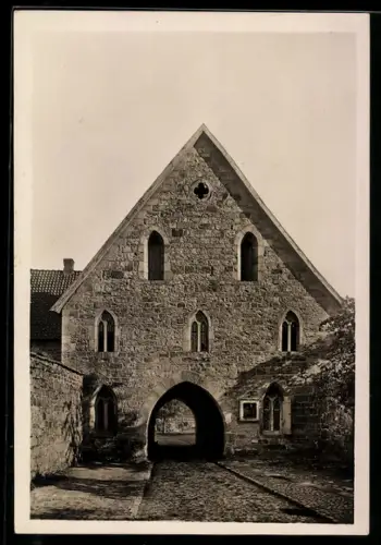 Foto-AK Deutscher Kunstverlag, Nr. Lc 1: Loccum, ehemaliges Cistercienserkloster, Klostertor