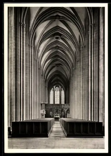 Foto-AK Deutscher Kunstverlag, Nr. 5: Meissen, Mittelschiff nach Osten im Dom