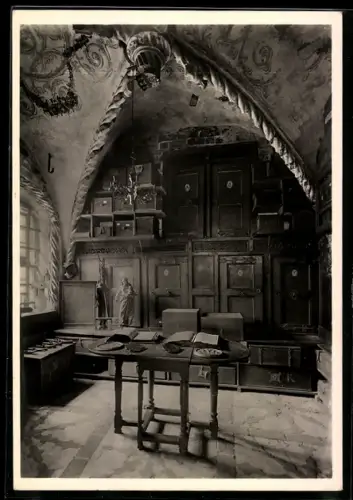 Foto-AK Deutscher Kunstverlag, Nr. 18: Lüneburg, Altes Archiv im Rathaus