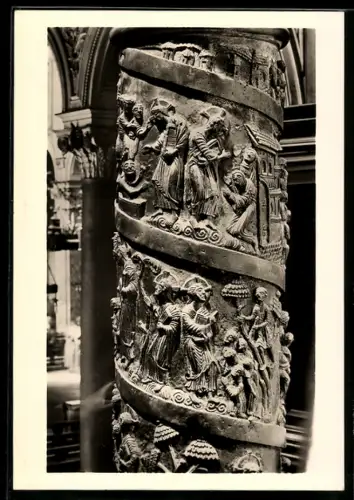 Foto-AK Deutscher Kunstverlag, Nr. 10: Hildesheim, eherne Christussäule im Dom