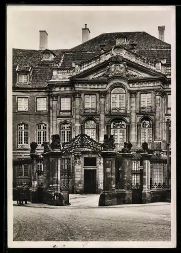 Foto-AK Deutscher Kunstverlag, Nr. 52: Münster i. W., Erbdrostenhof
