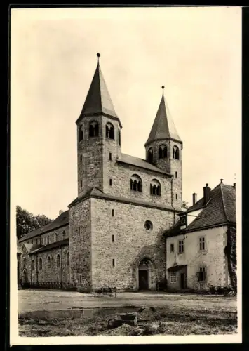Foto-AK Deutscher Kunstverlag, Nr. 1: Bursfelde an der Weser, Westfront vom ehemaligen Benediktiner-Kloster